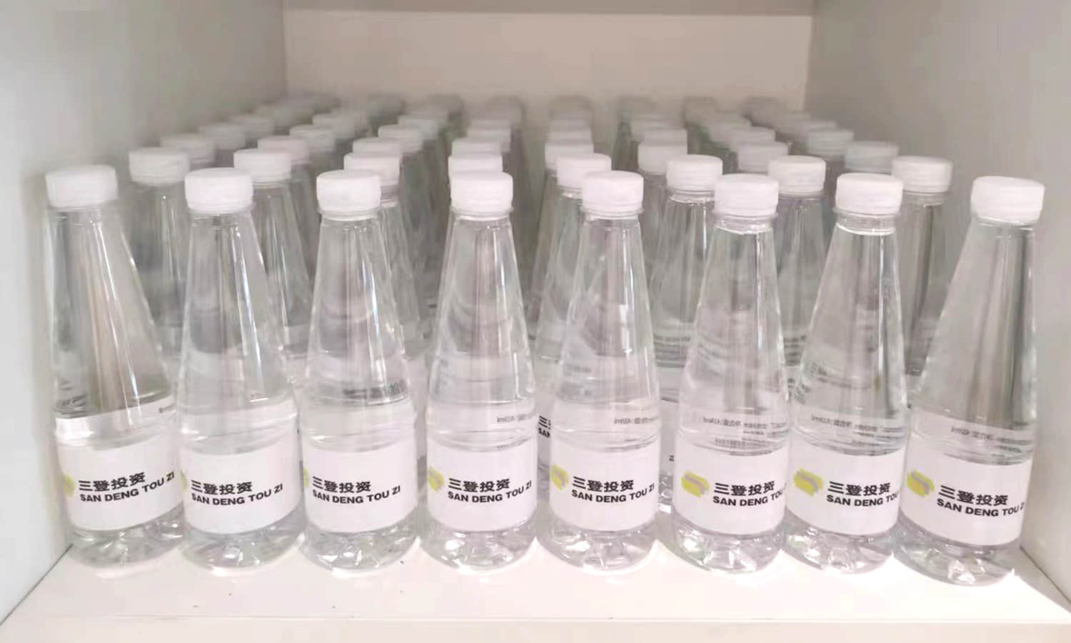 定制礦泉水案例8