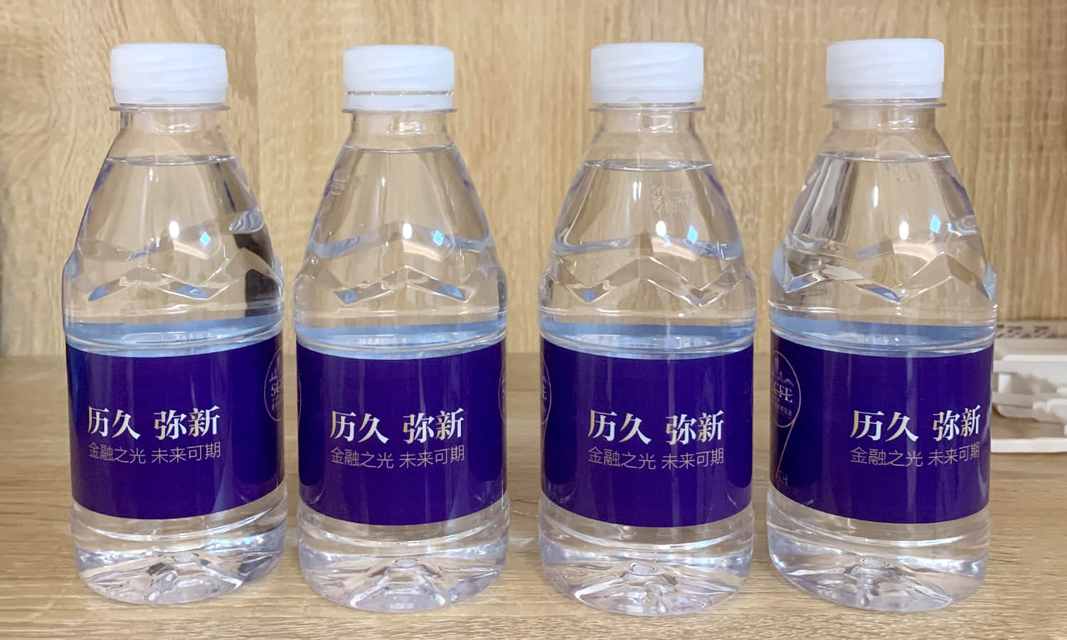 定制礦泉水案例5